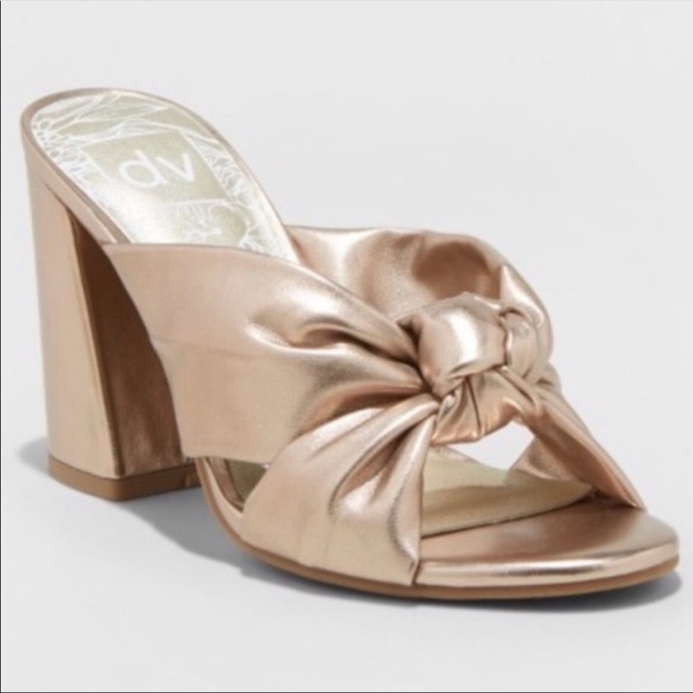 *SOLD* 🍁DV by Dolce Vita Knot Heels